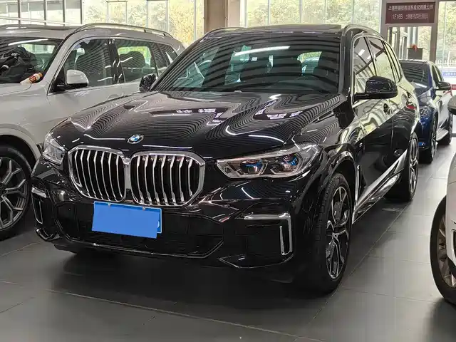 BMW X5 2023 — купить из Китая под заказ