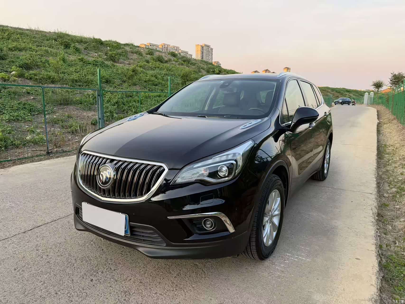 Buick Envision Plus, 2014 1