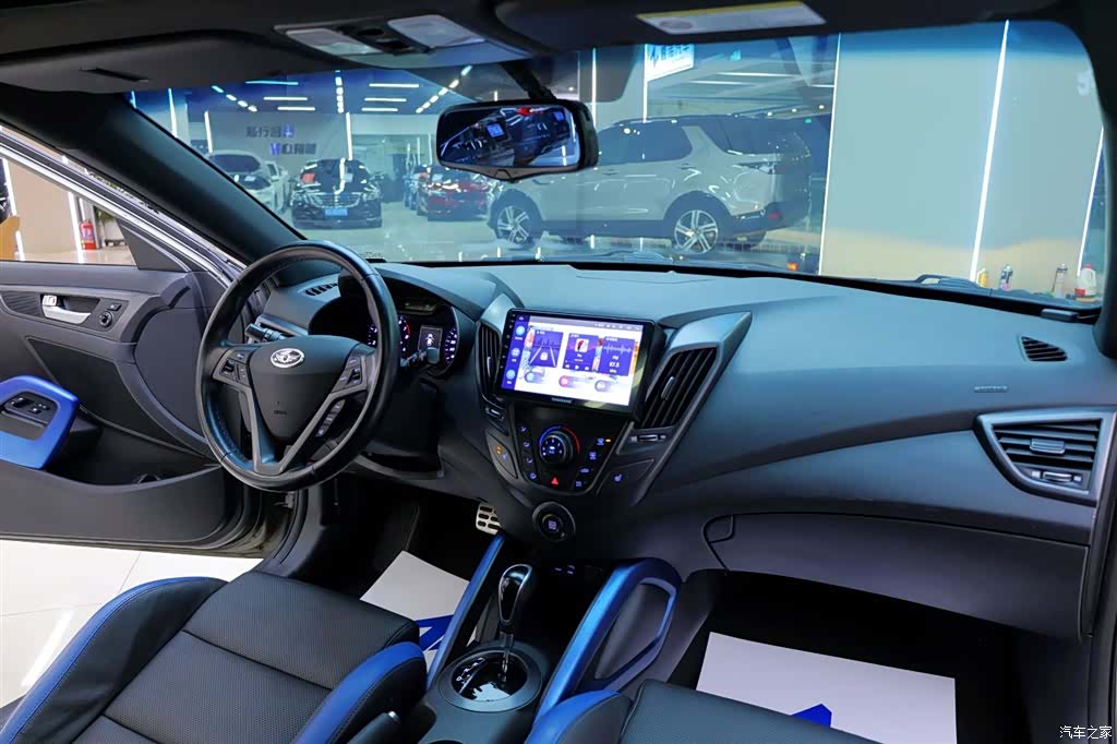 Hyundai Veloster, 2015 18