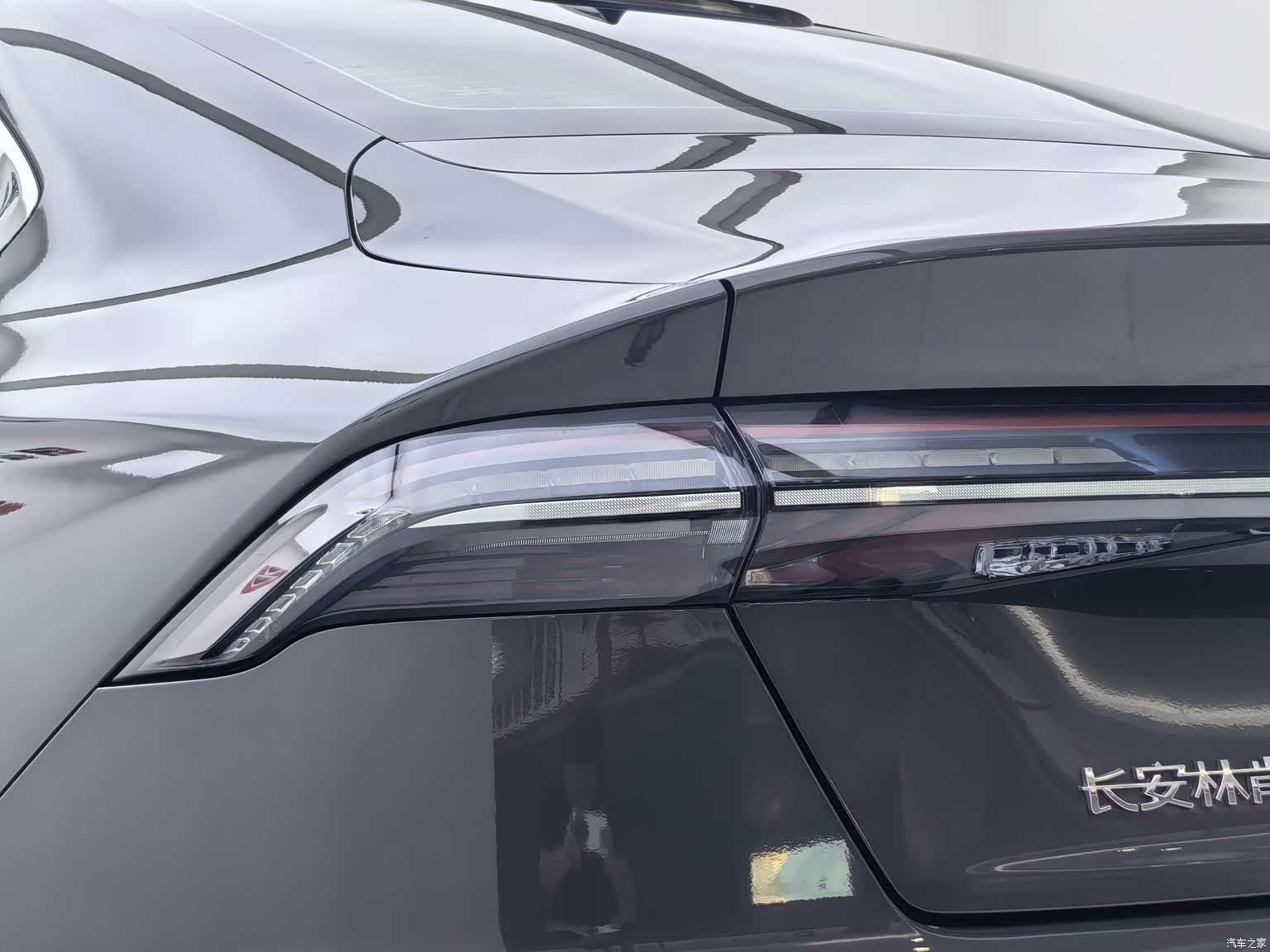 Lincoln Z, 2022 27