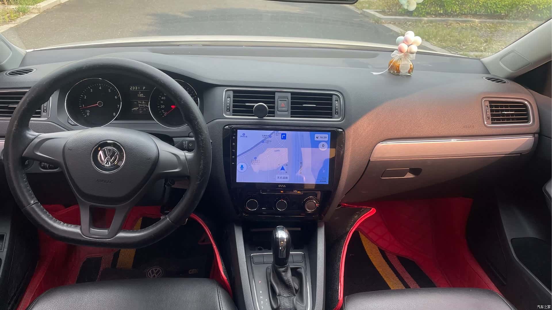 Volkswagen Sagitar, 2016 все фото