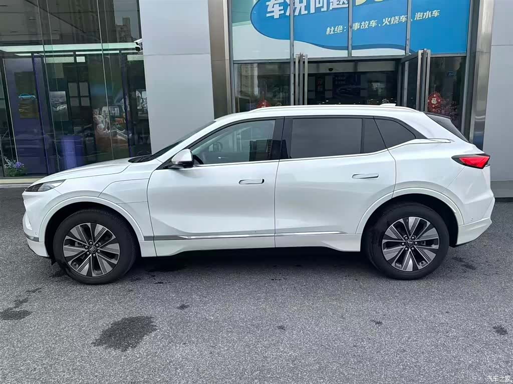 Buick E5, 2025 2