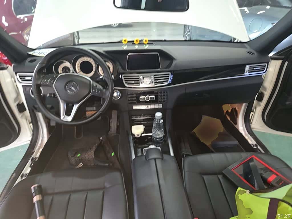 Mercedes-Benz E-Class, 2015 10