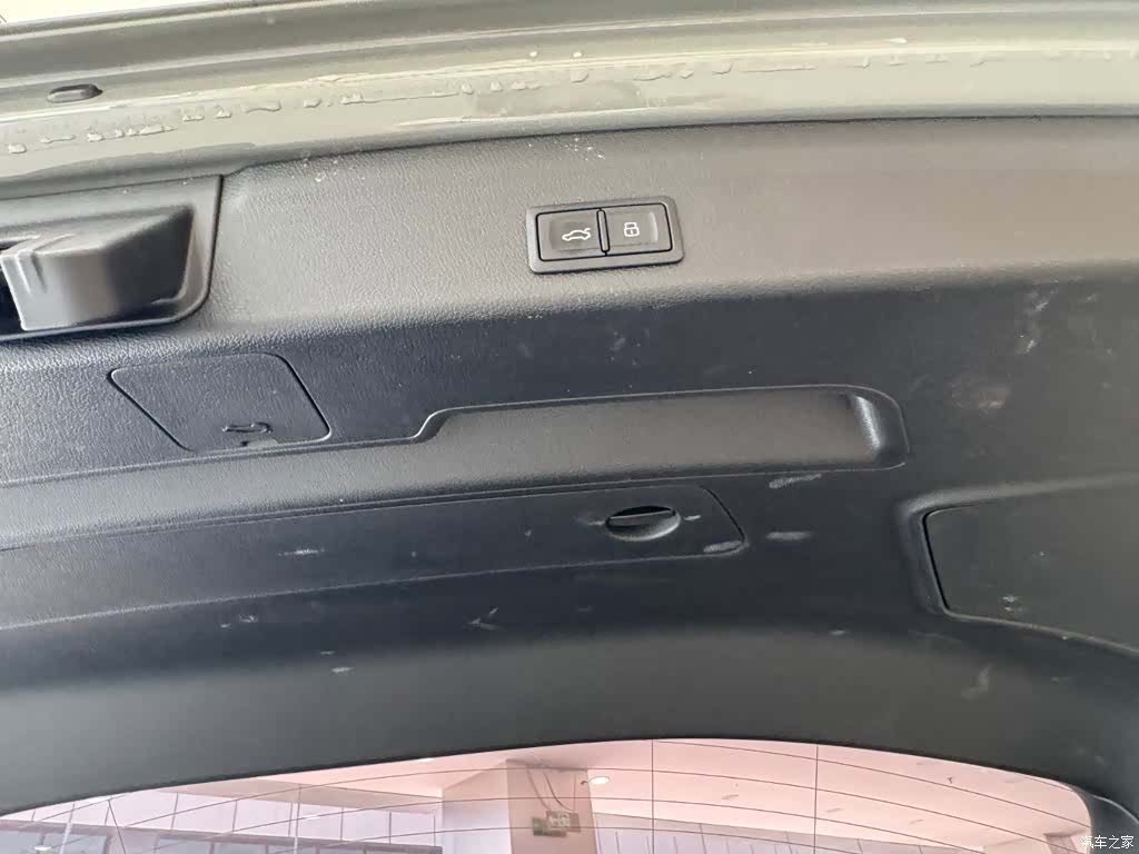 Audi Q3, 2025 10