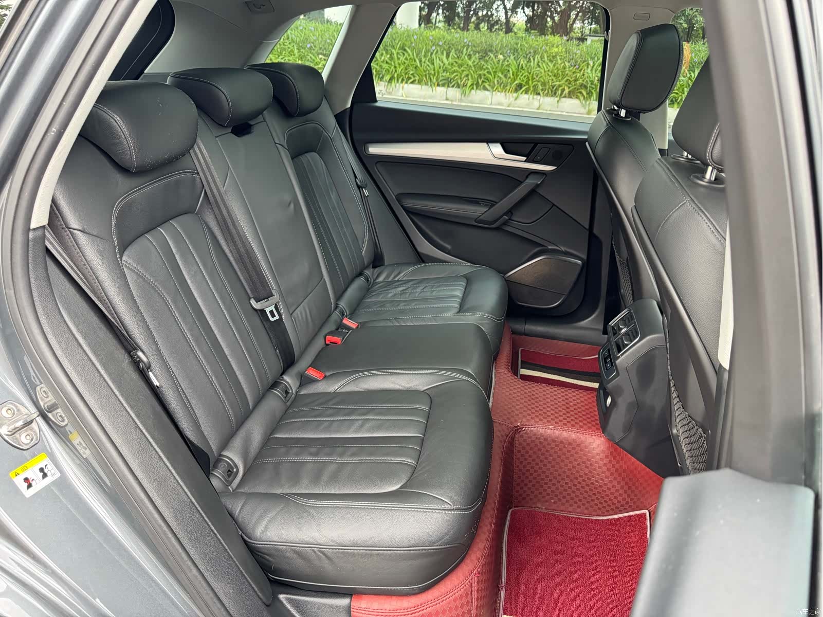 Audi Q5L, 2021 10