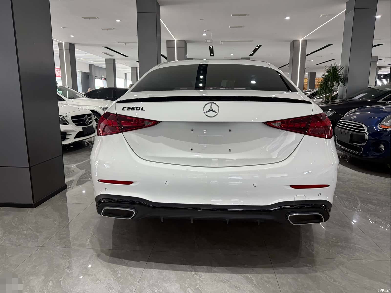 Mercedes-Benz C-Class, 2023 9