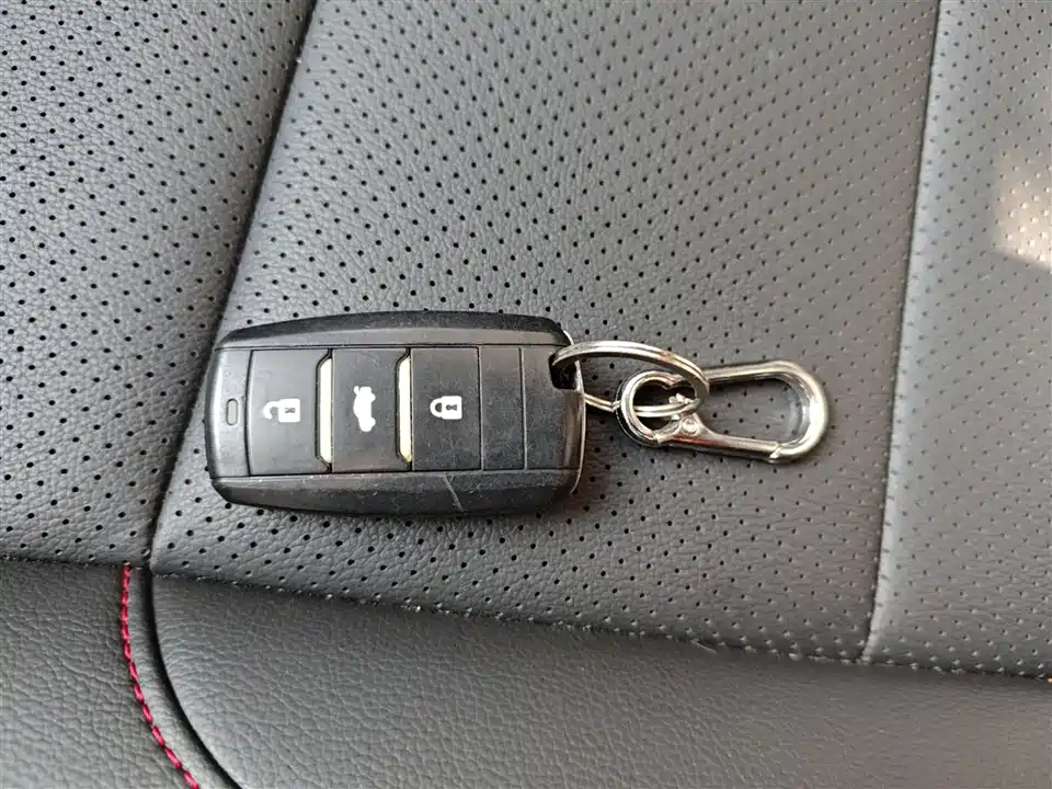 Changan CS75