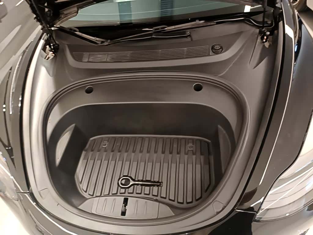 Tesla Model 3, 2021 20