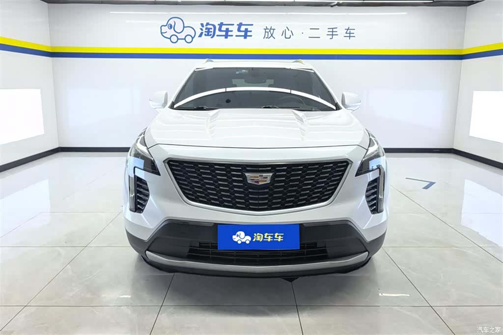 Cadillac XT4, 2021 2