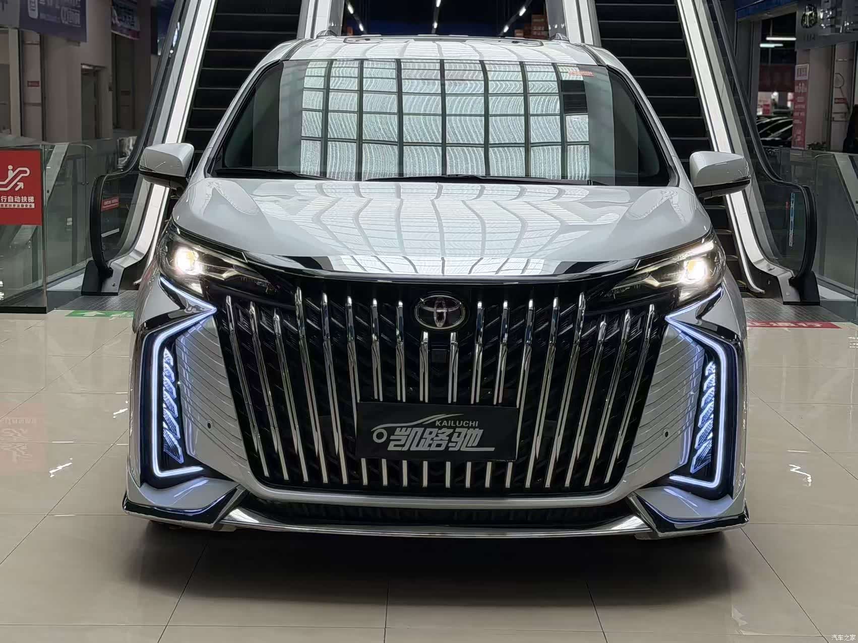 Toyota Sienna, 2024 2
