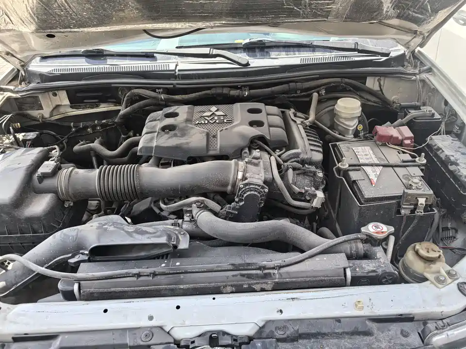 Mitsubishi Pajero Jinchang