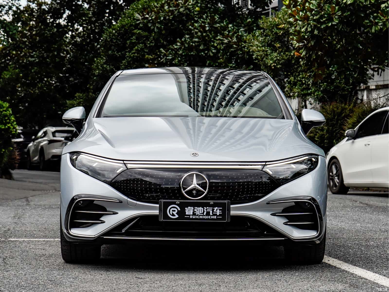 Mercedes-Benz EQS, 2024 2