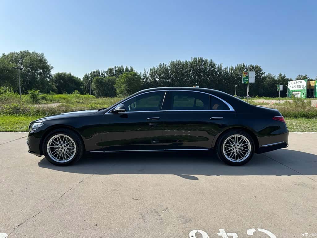 Mercedes-Benz S-Class, 2023 7
