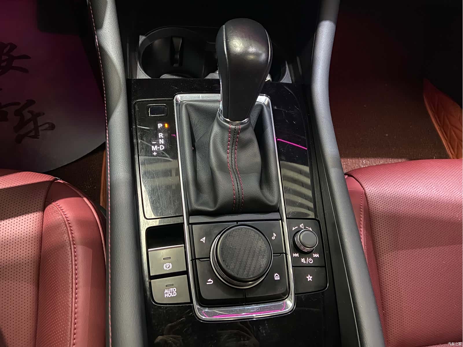 Mazda Mazda3, 2023 24