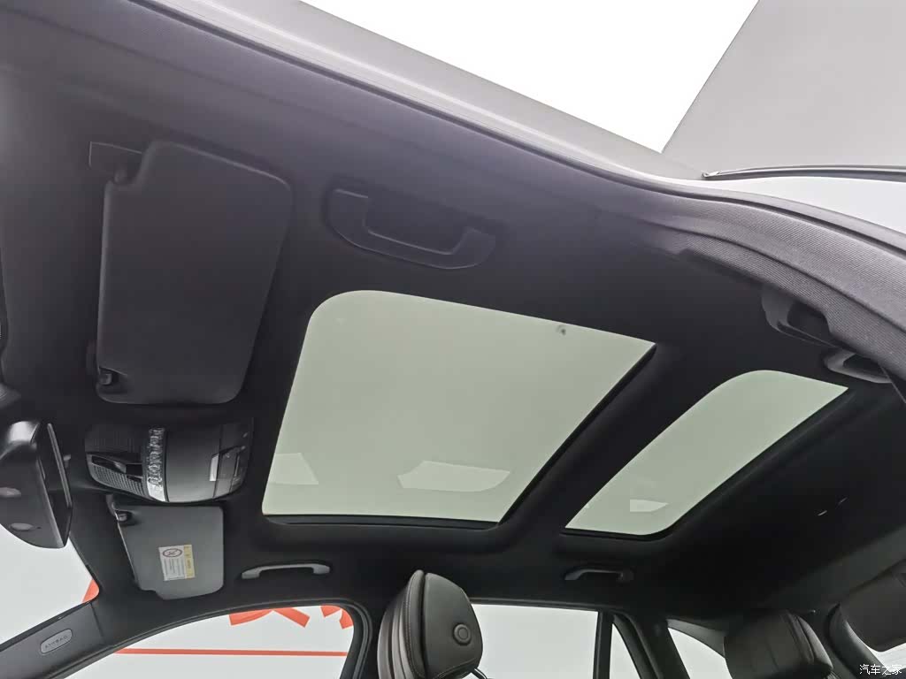 Mercedes-Benz GLC, 2018 14