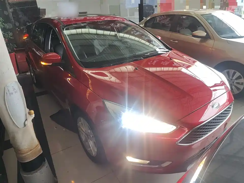 Ford Fox