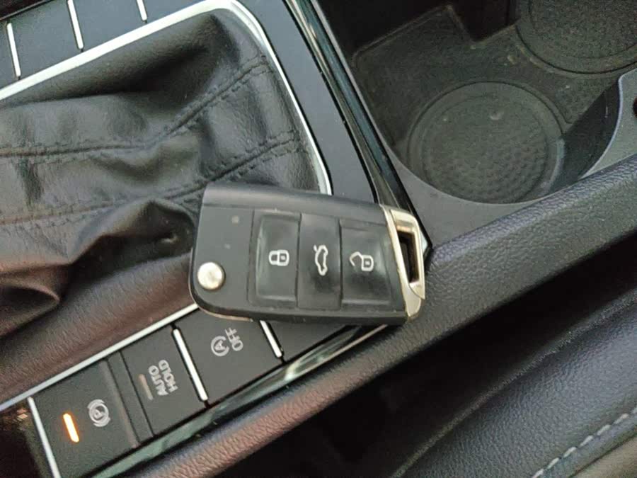 Volkswagen Sagitar 2022, фото 8