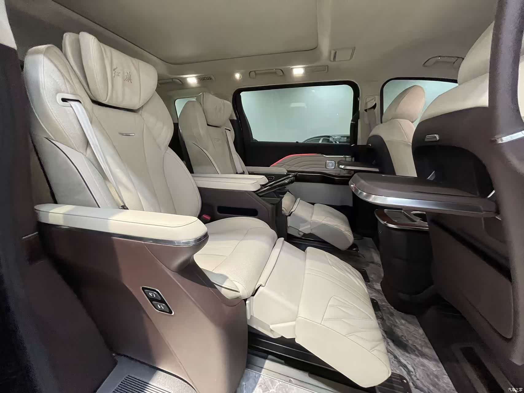 Hongqi HQ9, 2022 19