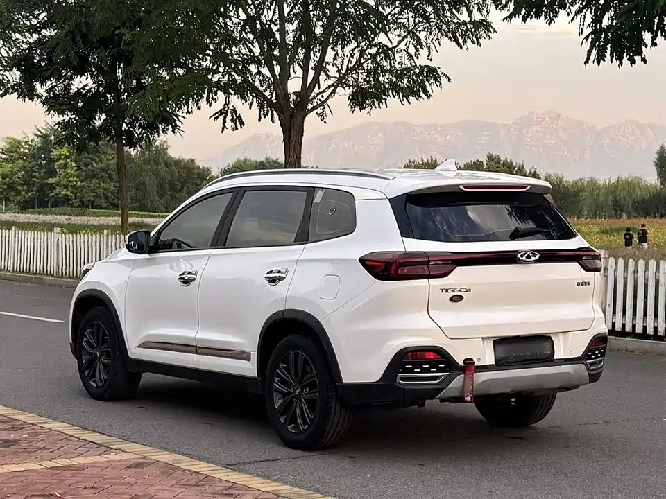 Chery Tiggo 8