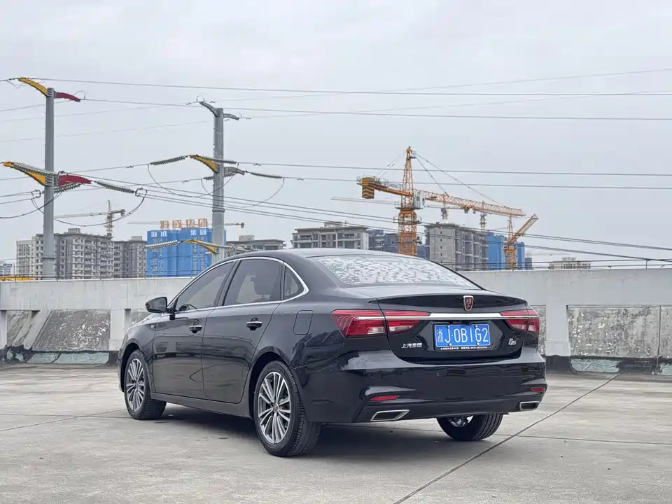 Roewe i6