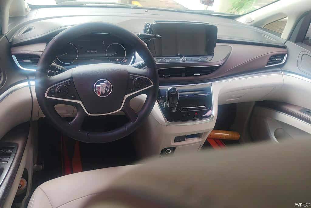 Buick GL8, 2021 12