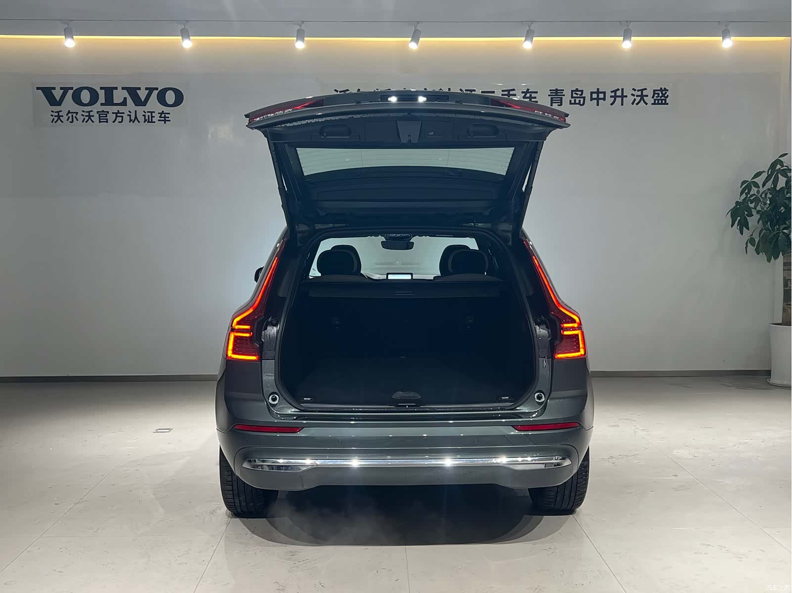 Volvo XC60, 2025 6