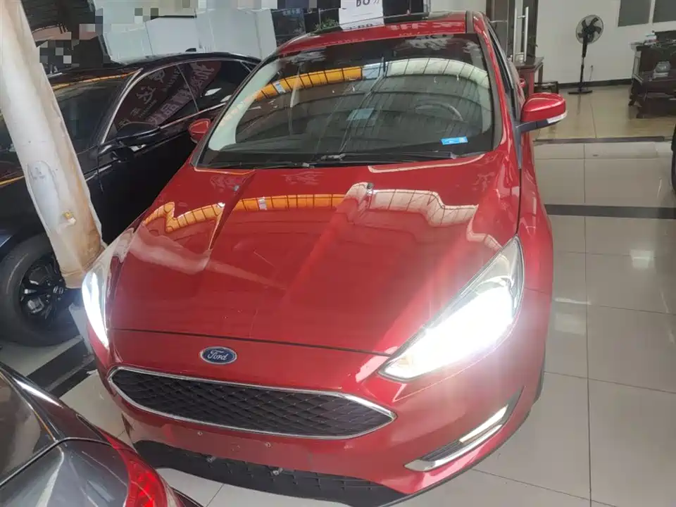 Ford Fox