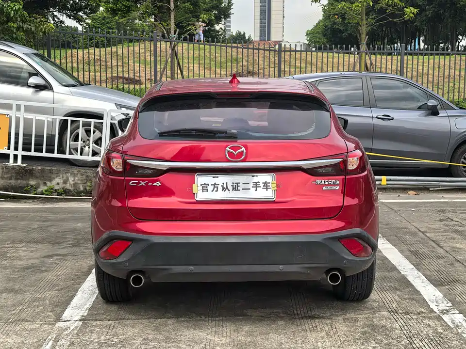 Mazda CX-4
