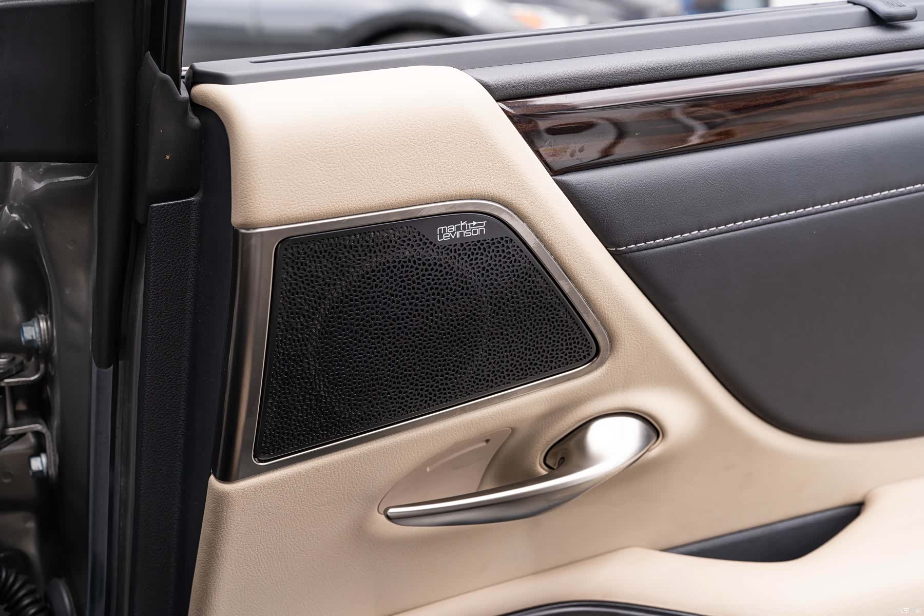 Lexus ES, 2018 20