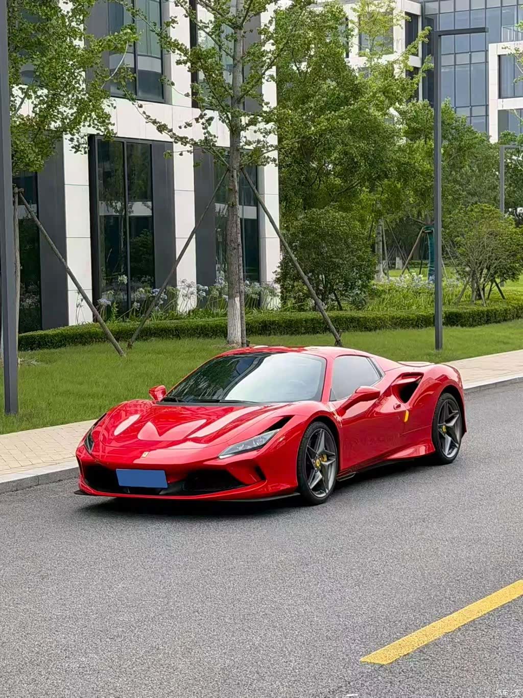 Ferrari F8