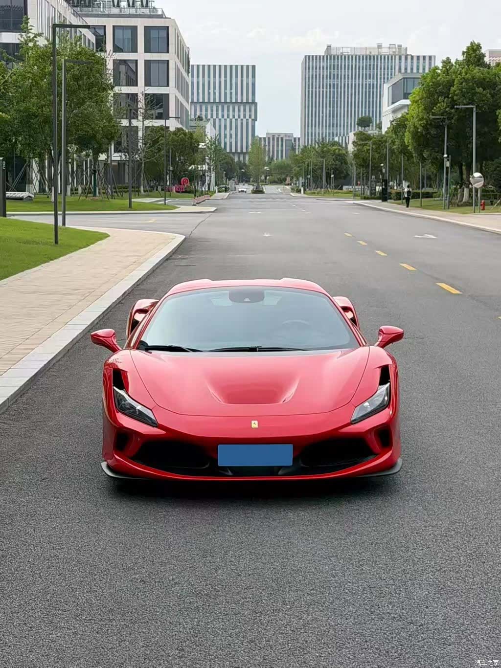 Ferrari F8, 2022 3