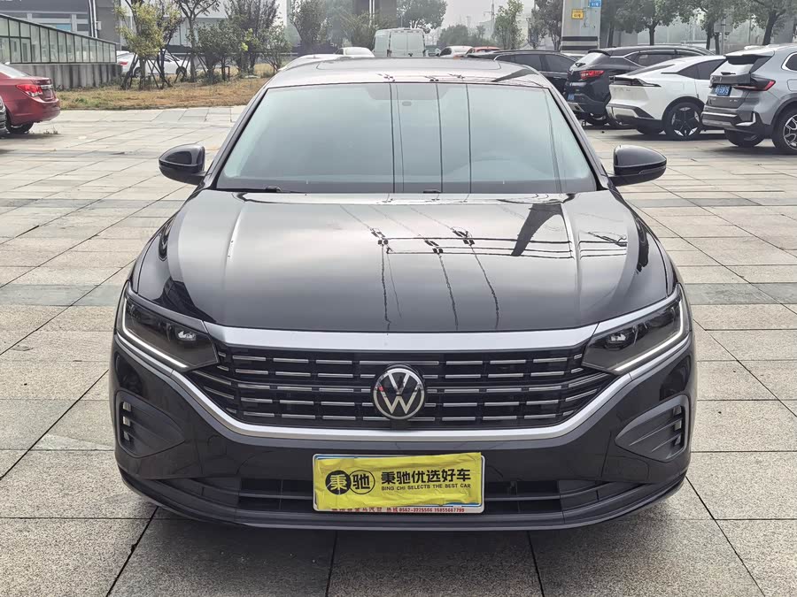 Volkswagen Passat 2024, фото 1