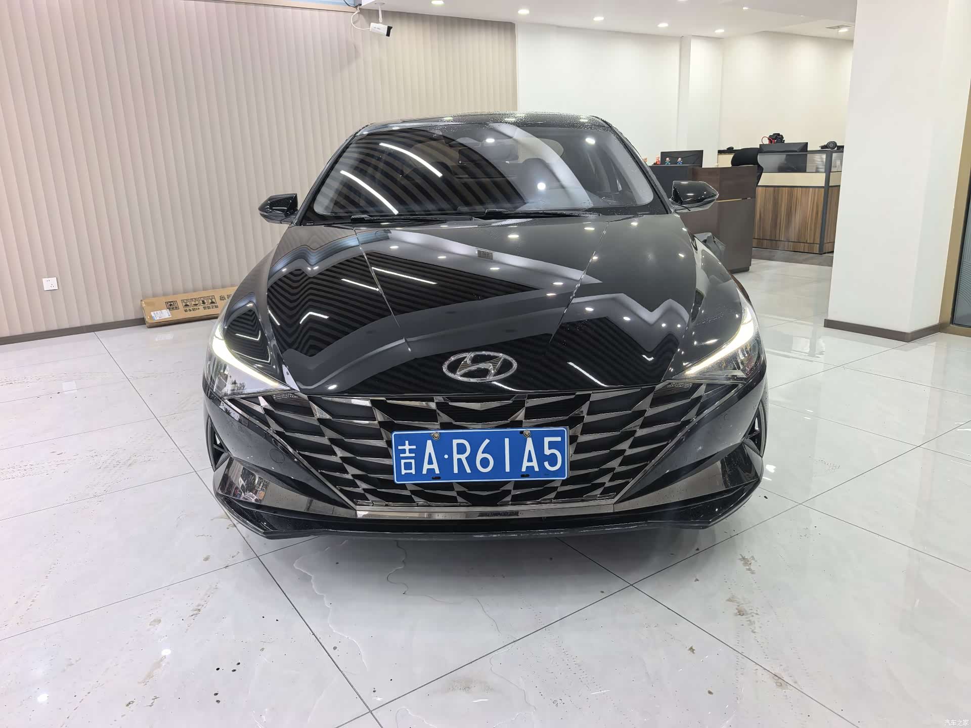 Hyundai Elantra, 2022 2