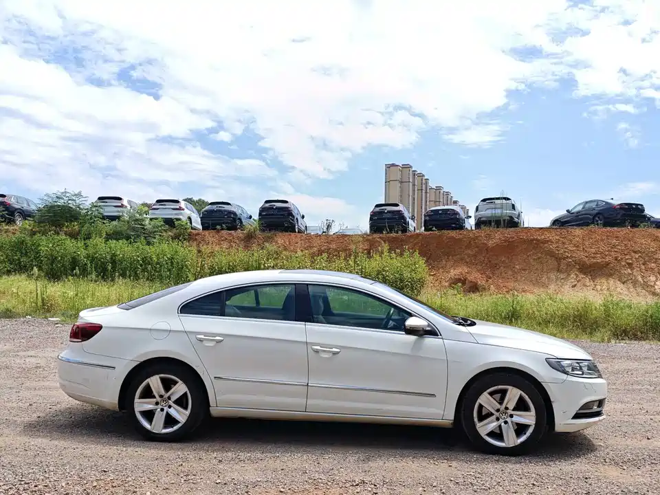 Volkswagen CC
