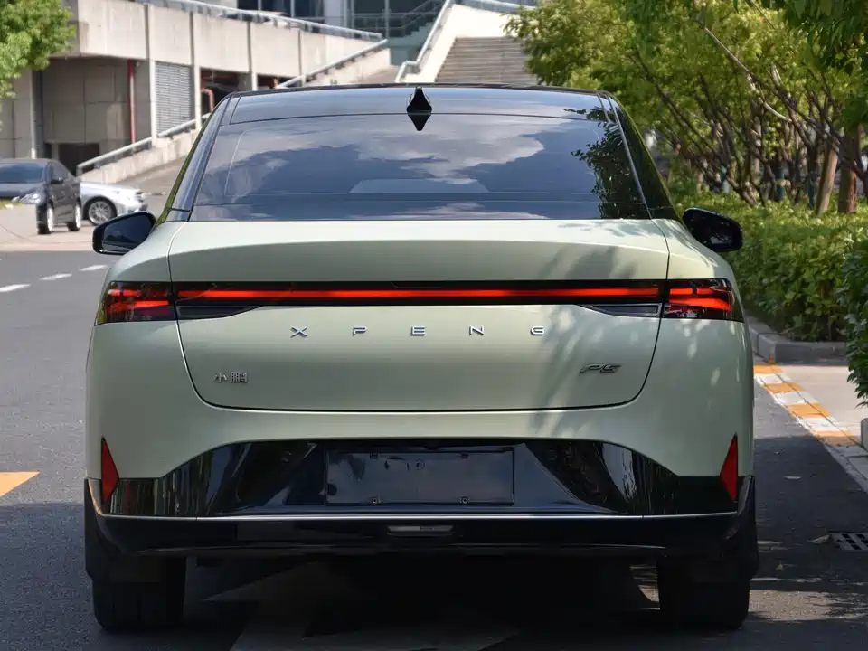 XPENG P5