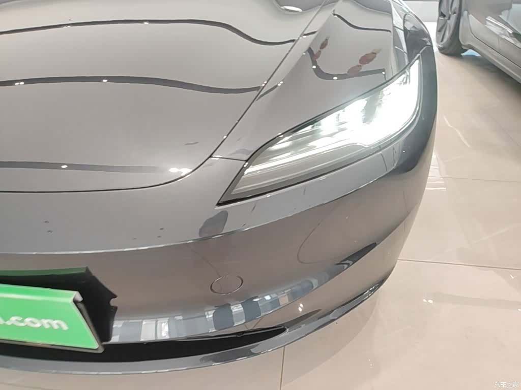 Tesla Model 3, 2024 24
