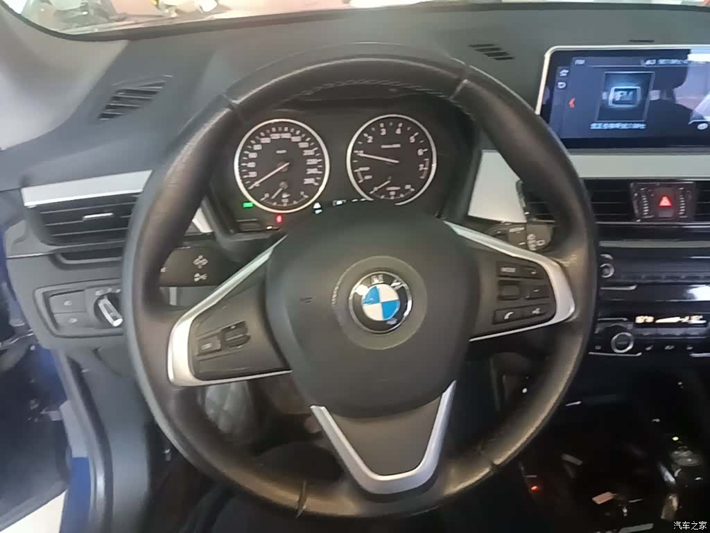 BMW X1, 2018 11