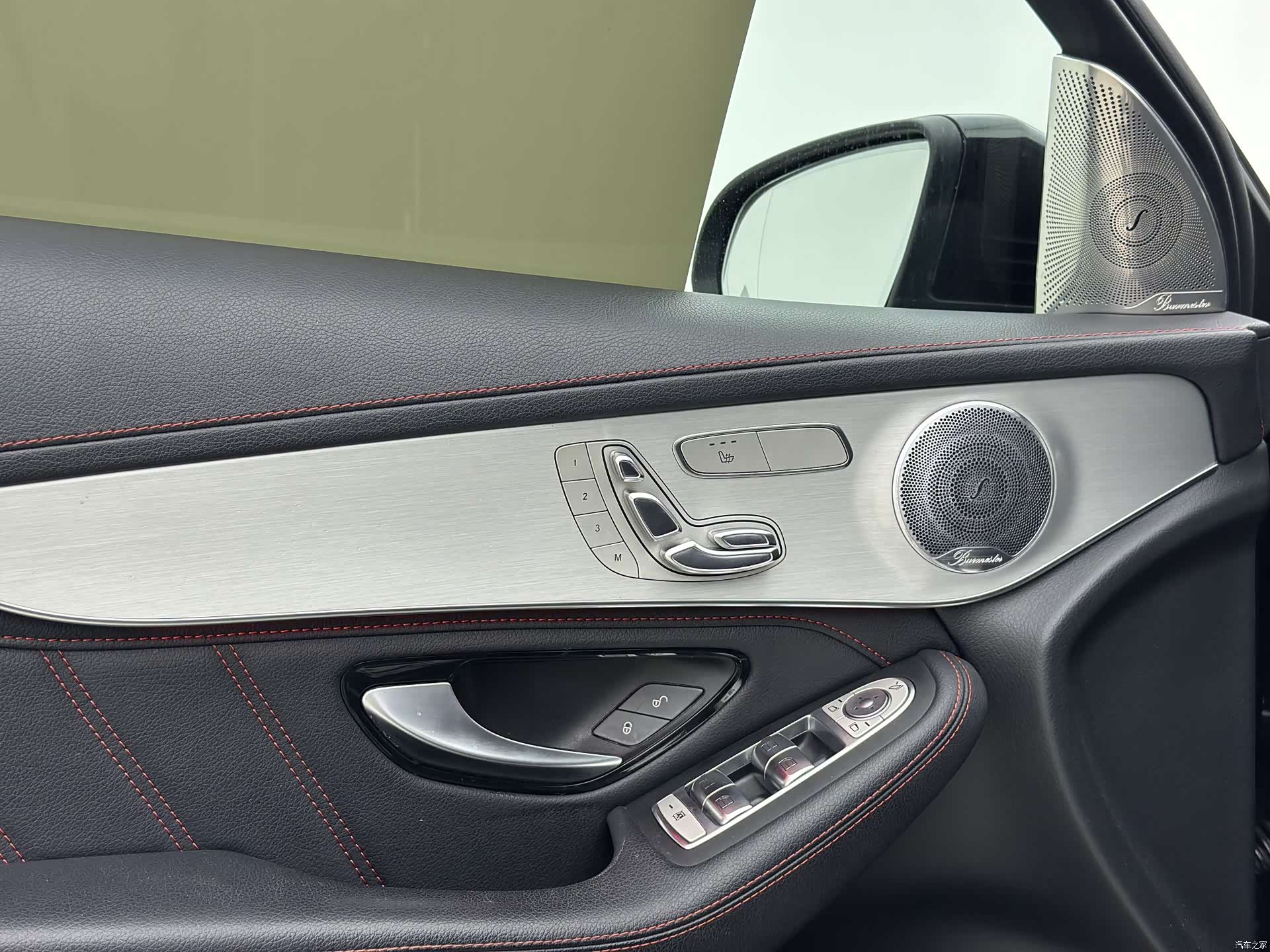 Mercedes-Benz GLC, 2018 14