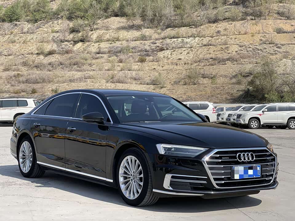 Audi A8