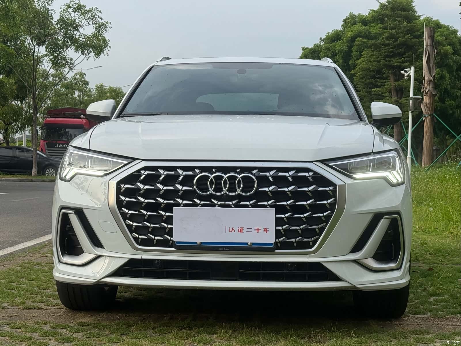 Audi Q3, 2025 3