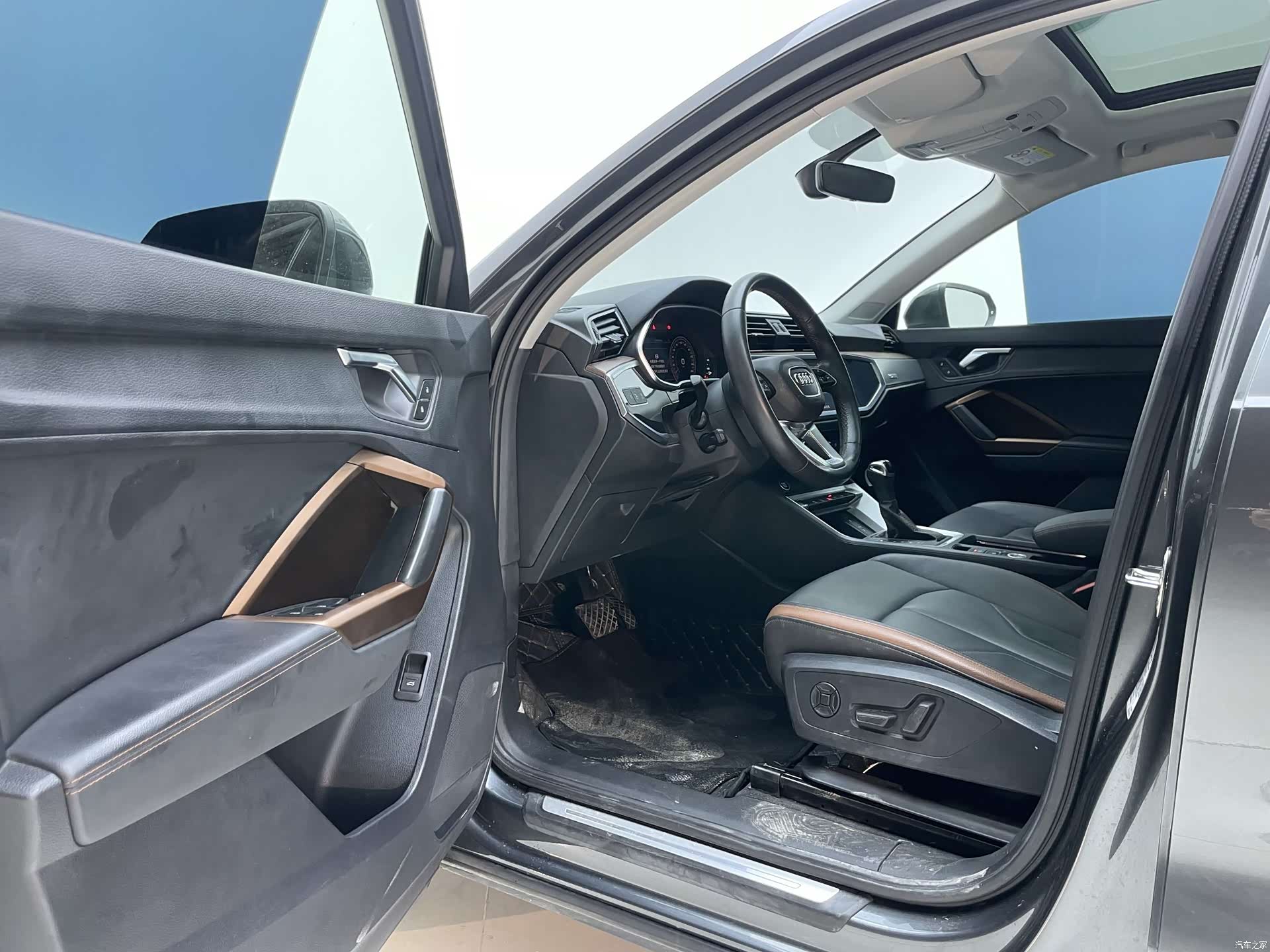 Audi Q3, 2022 14