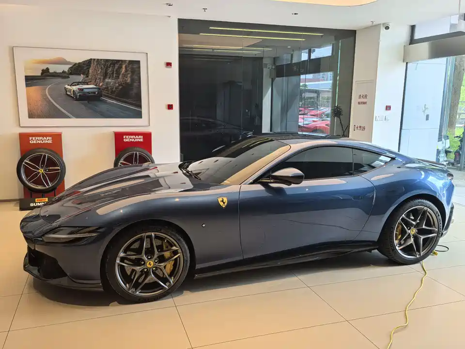 Ferrari Roma