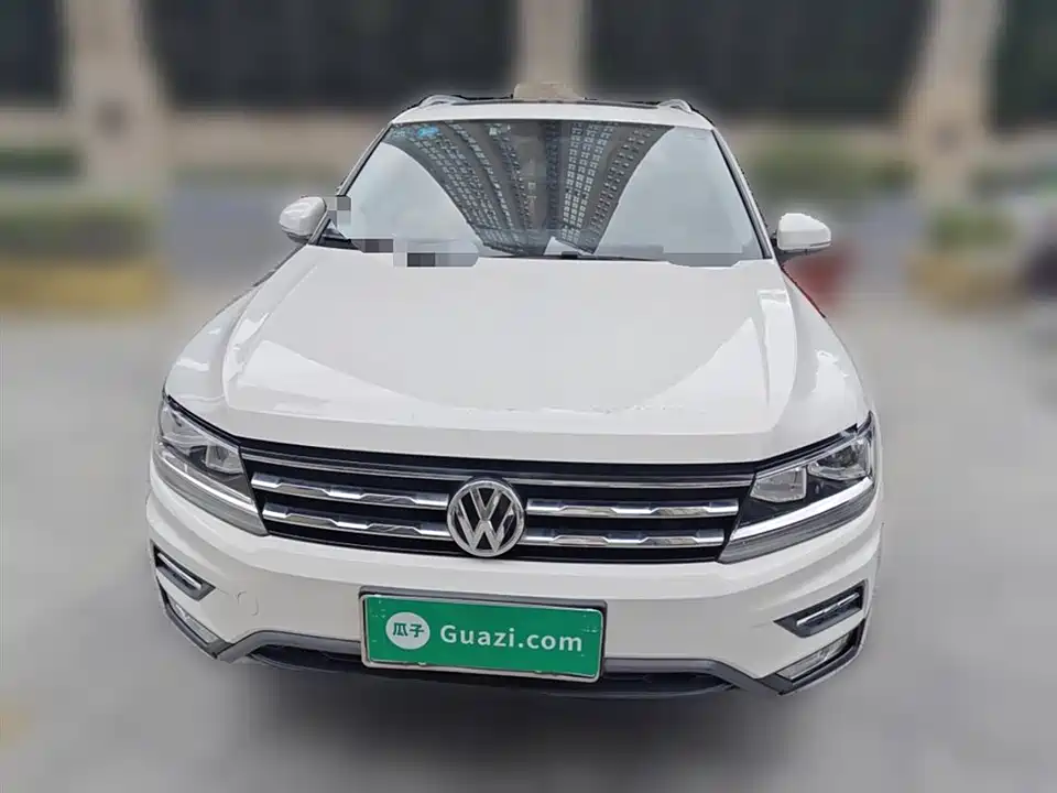 Volkswagen Tiguan L