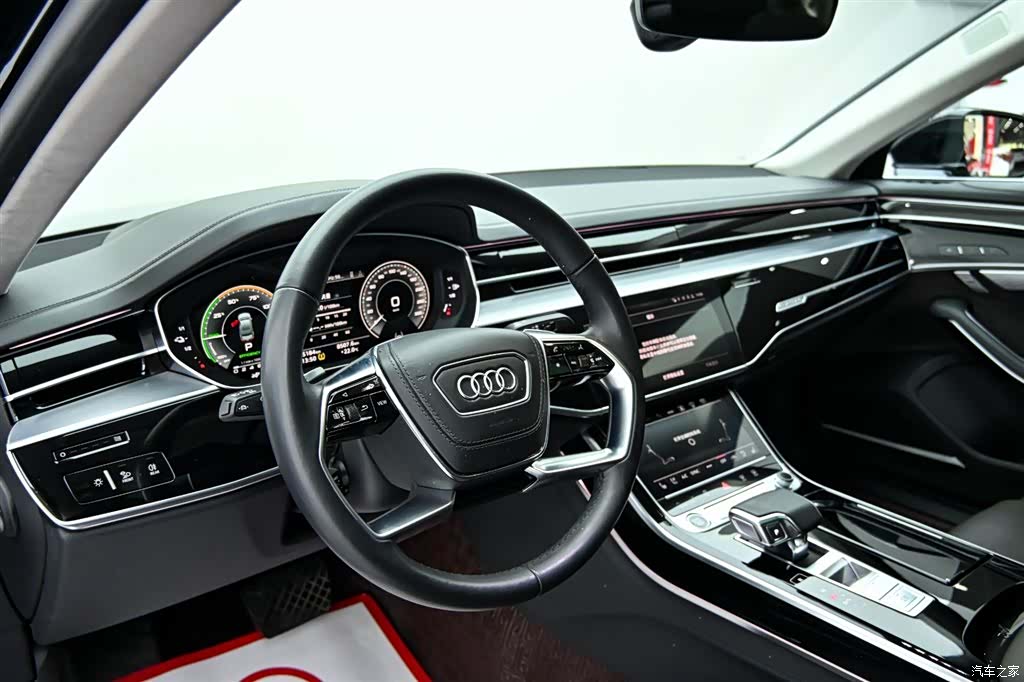 Audi A8L, 2022 15