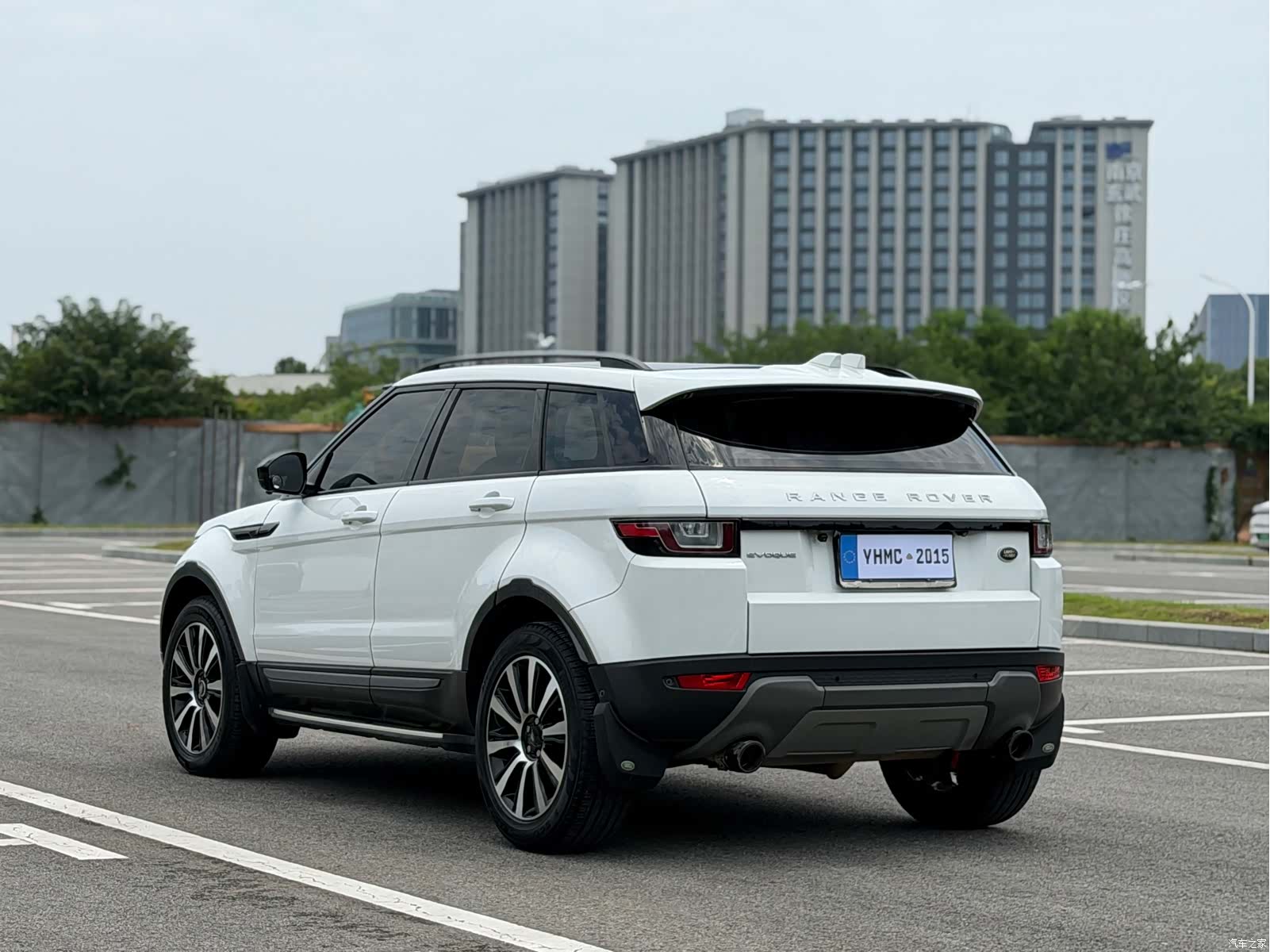 Land Rover Range Rover, 2018 17