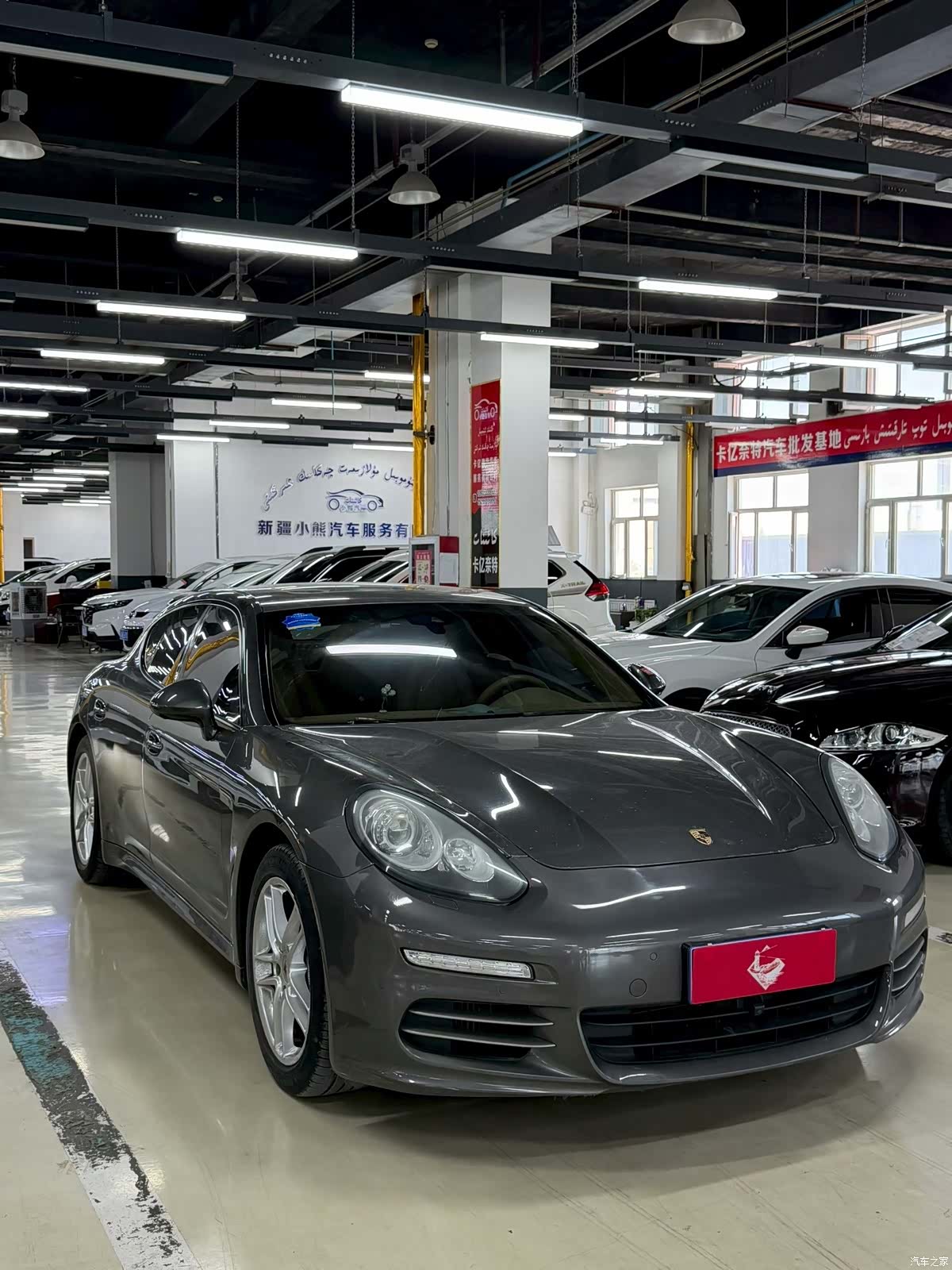 Porsche Panamera, 2013 3