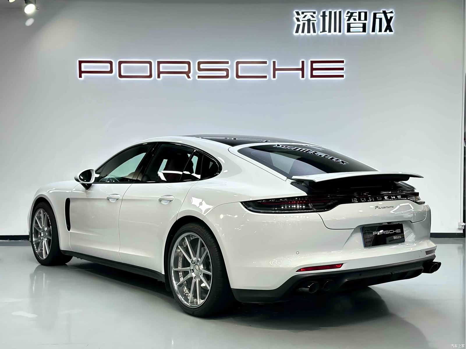 Porsche Panamera, 2023 7