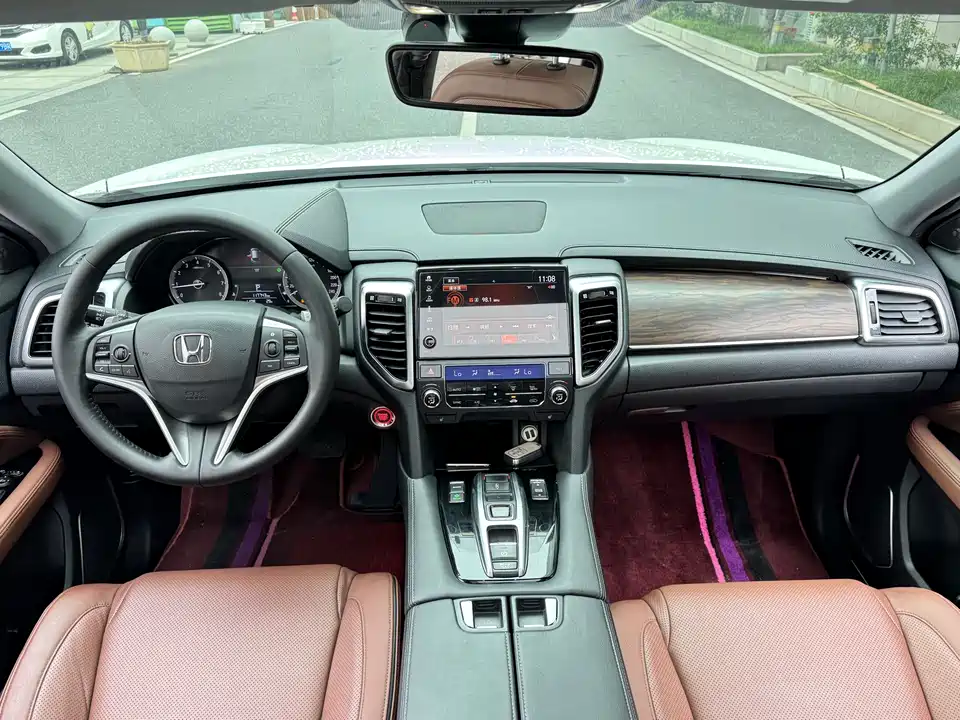 Honda UR-V