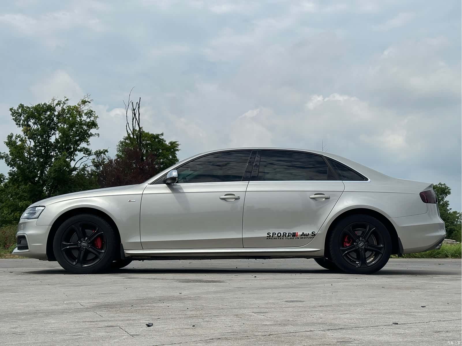 Audi A4L, 2014 3