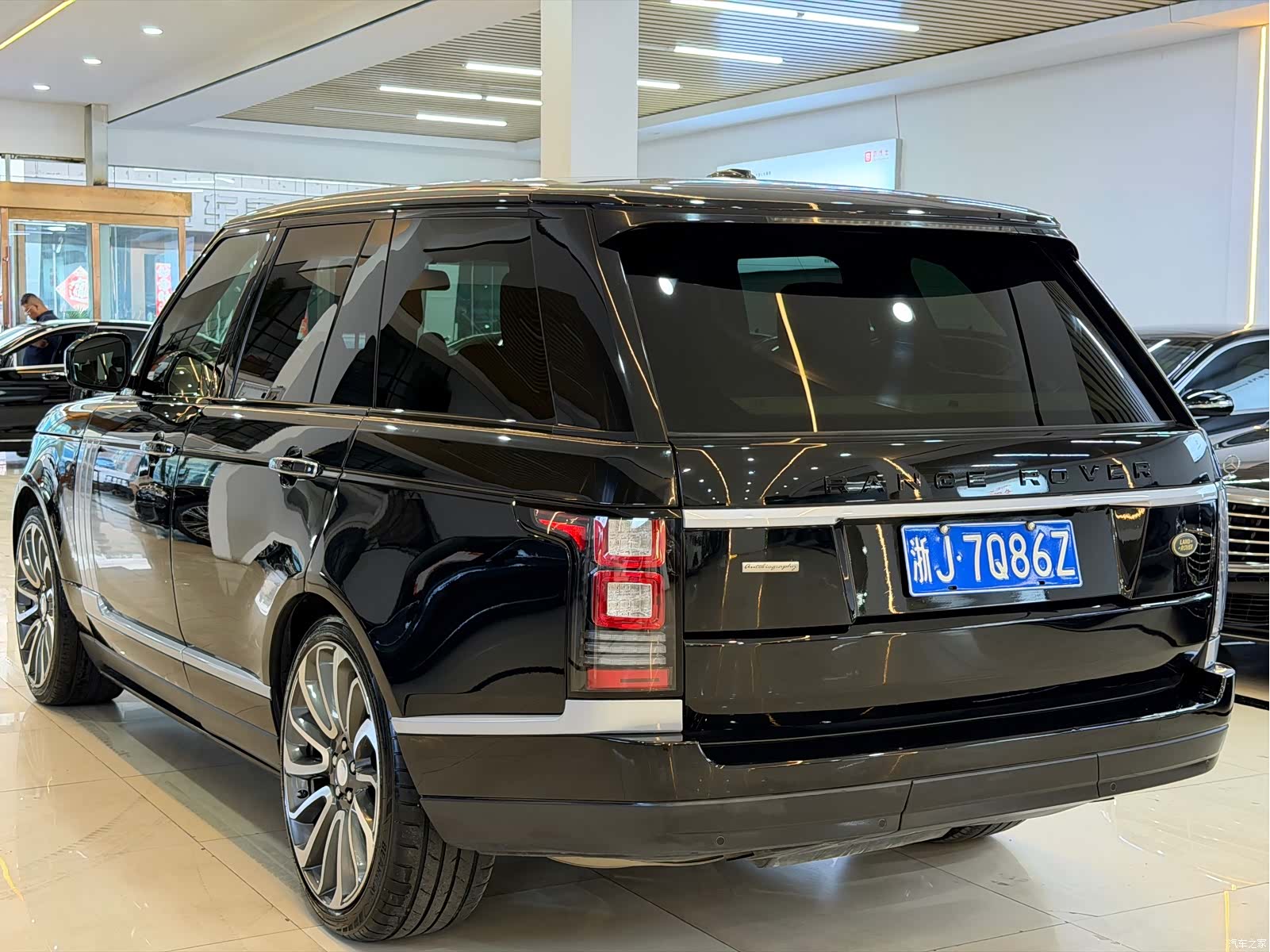 Land Rover Range Rover, 2015 все фото